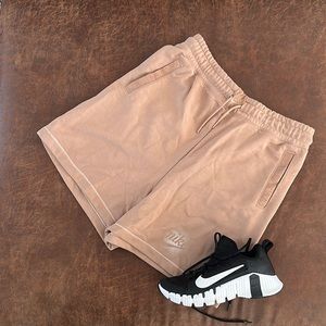 Nike terry cotton mid length shorts
